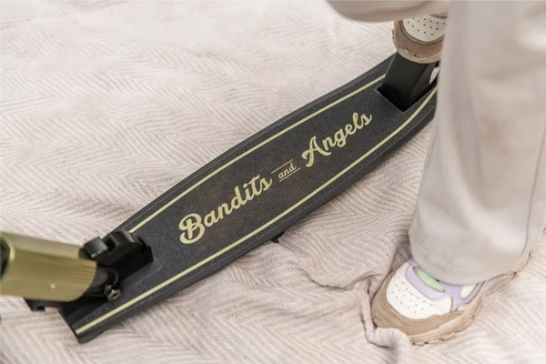 Board met antislip-laag