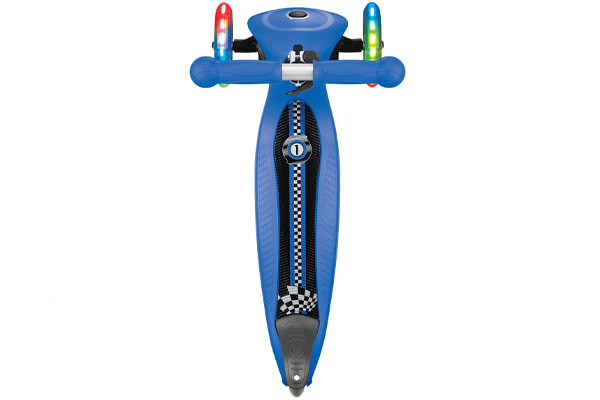 Versierd met racestrepen