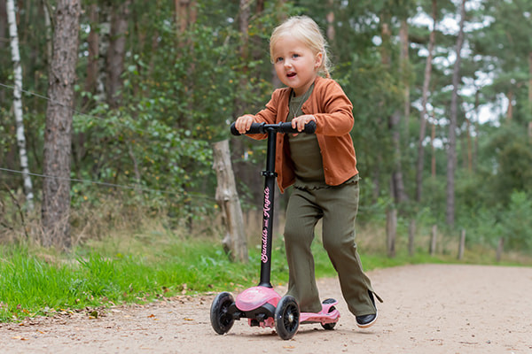 Juul is 3 jaar oud en 98 cm lang