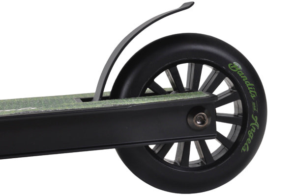 Voetrem op achterwiel