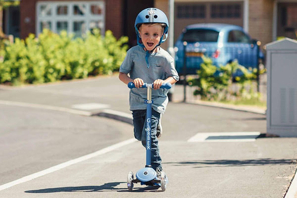 Step met inschakelbaar stuurslot