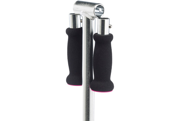 Met inklapbare veiligheidshandvaten