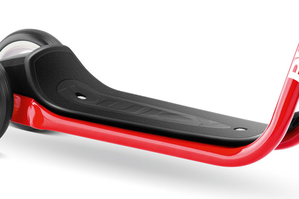 Anti-slip voetenplank.