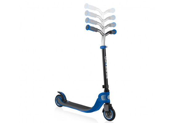 In hoogte verstelbaar stuur (81-96 cm).