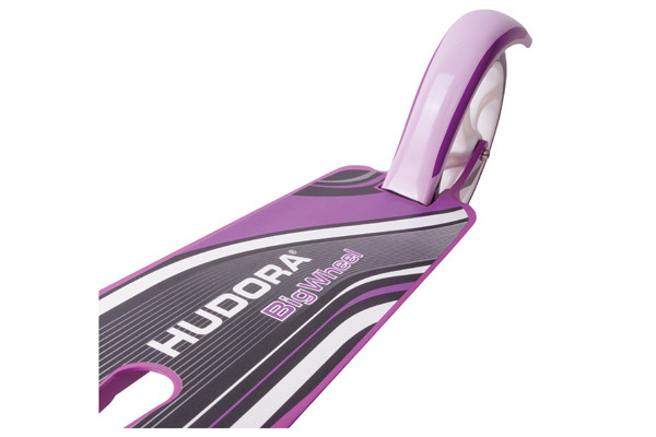 Voetenplank met veiligheidsspatbord.