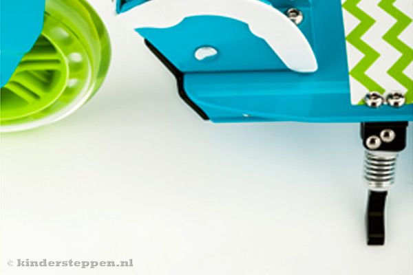 Met handige standaard.