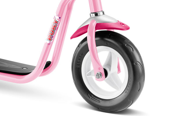 Voorzien van een groter voorwiel.