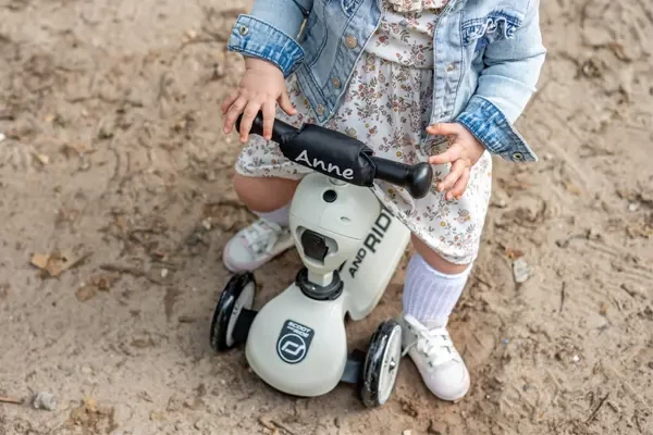 Optioneel: kinbeschermer met naam