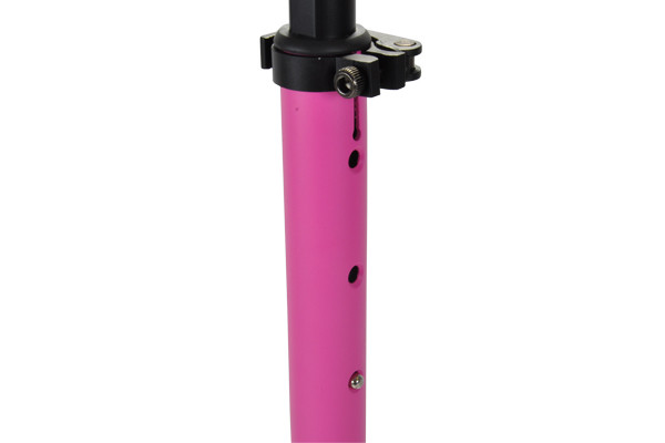 Het stuur is eenvoudig in hoogte verstelbaar.