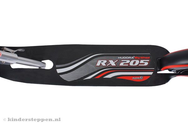 Voetenplank 33 x 11,5 cm.